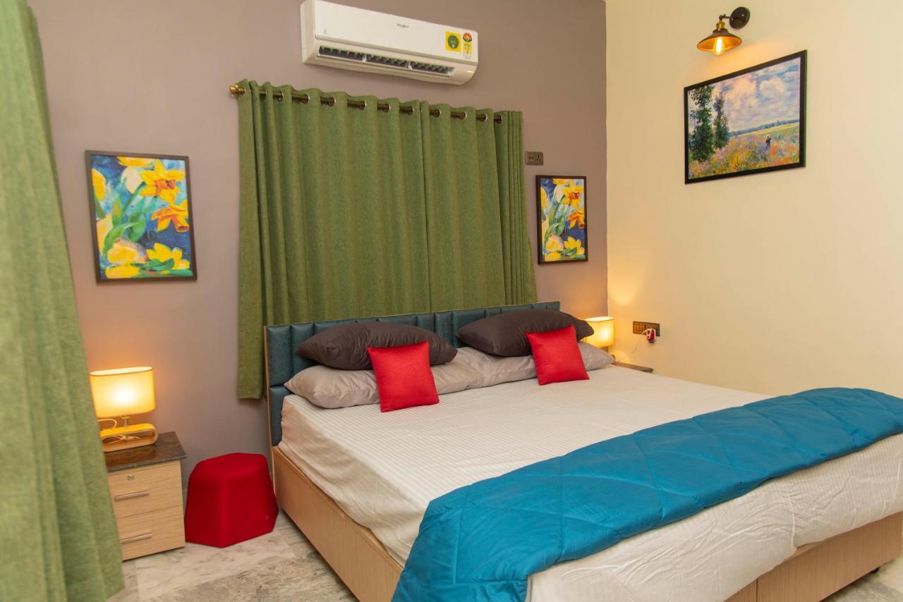 J'S Nest Hotel Kolkata Exterior photo