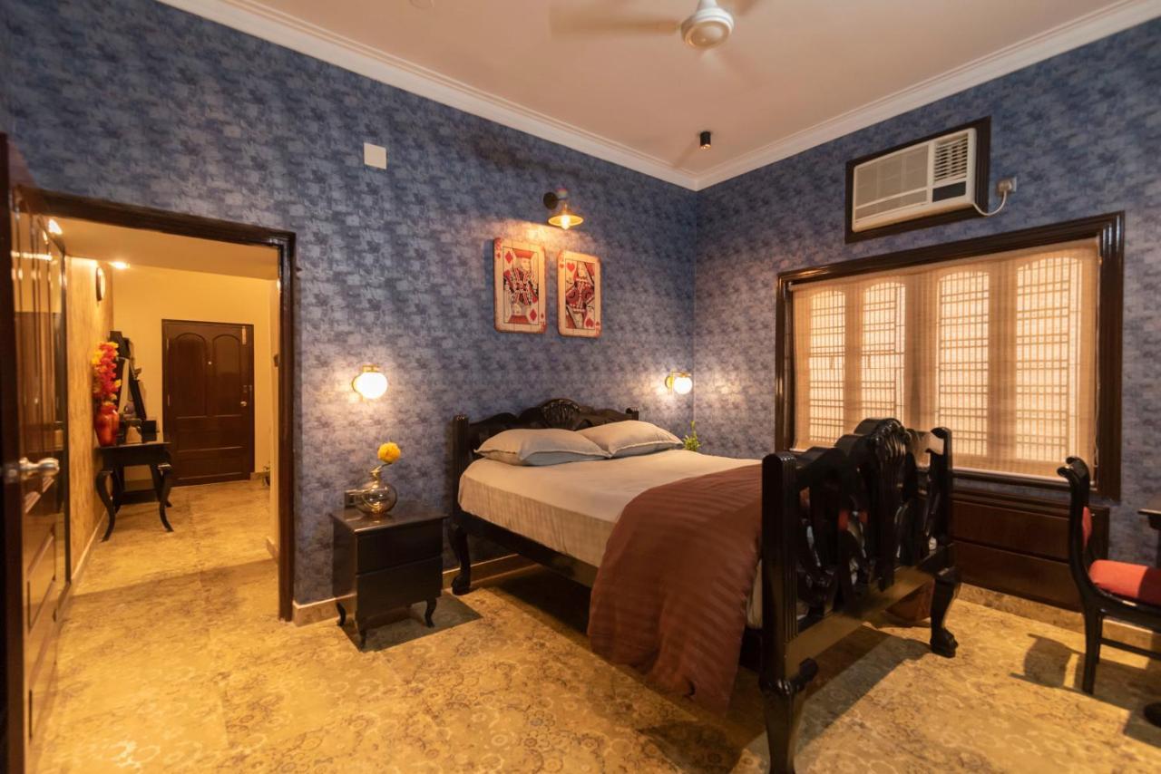 J'S Nest Hotel Kolkata Exterior photo